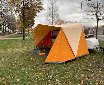 Atomatent luifel voor Levante / Lander caravan, op aanvraag